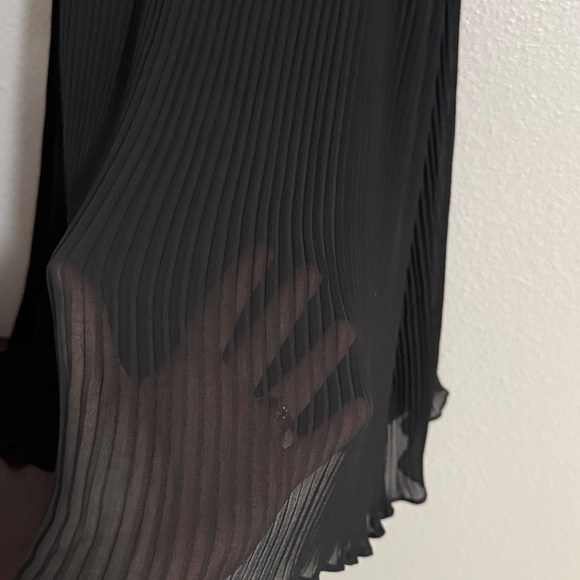 Janie and jack girls pleated dress size 8 black chiffon like new gently used - Picture 3 of 7